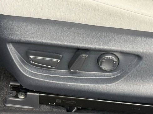 New 2026 Toyota Camry XLE image 16