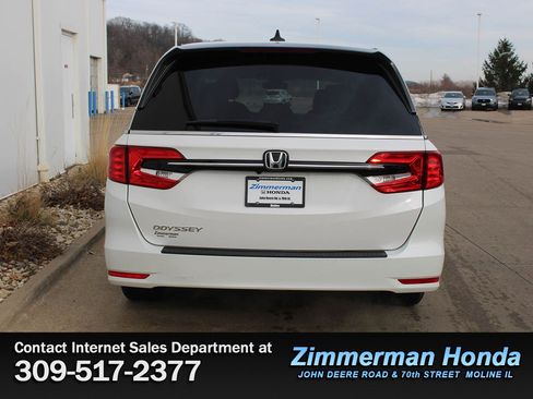 Certified 2024 Honda Odyssey EX-L image 5