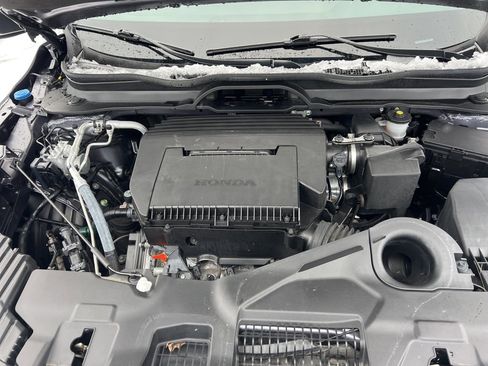 Used 2024 Honda Pilot Touring image 29