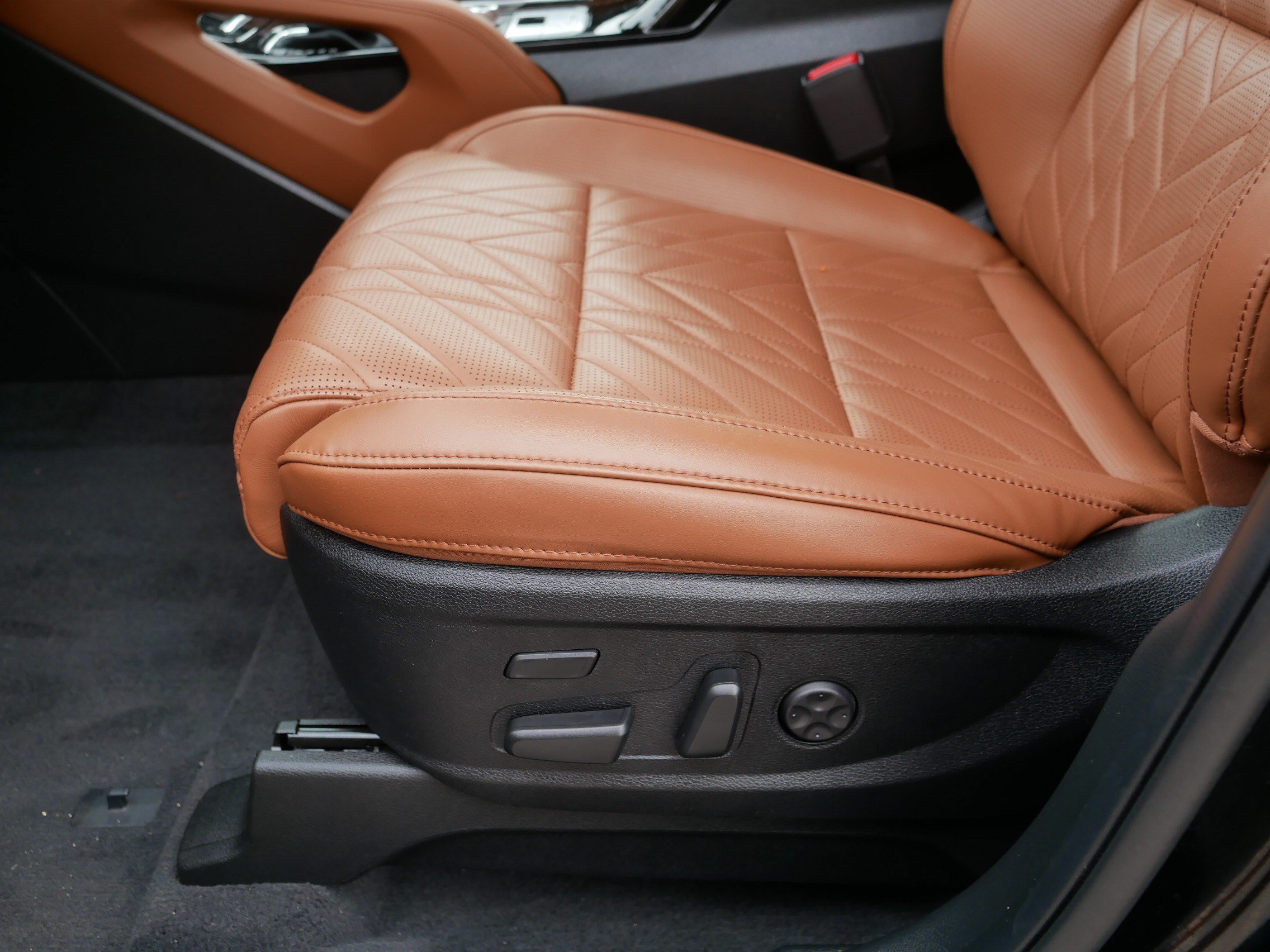 Certified 2025 Kia Telluride SX Prestige X-Line AWD/4WD image 20