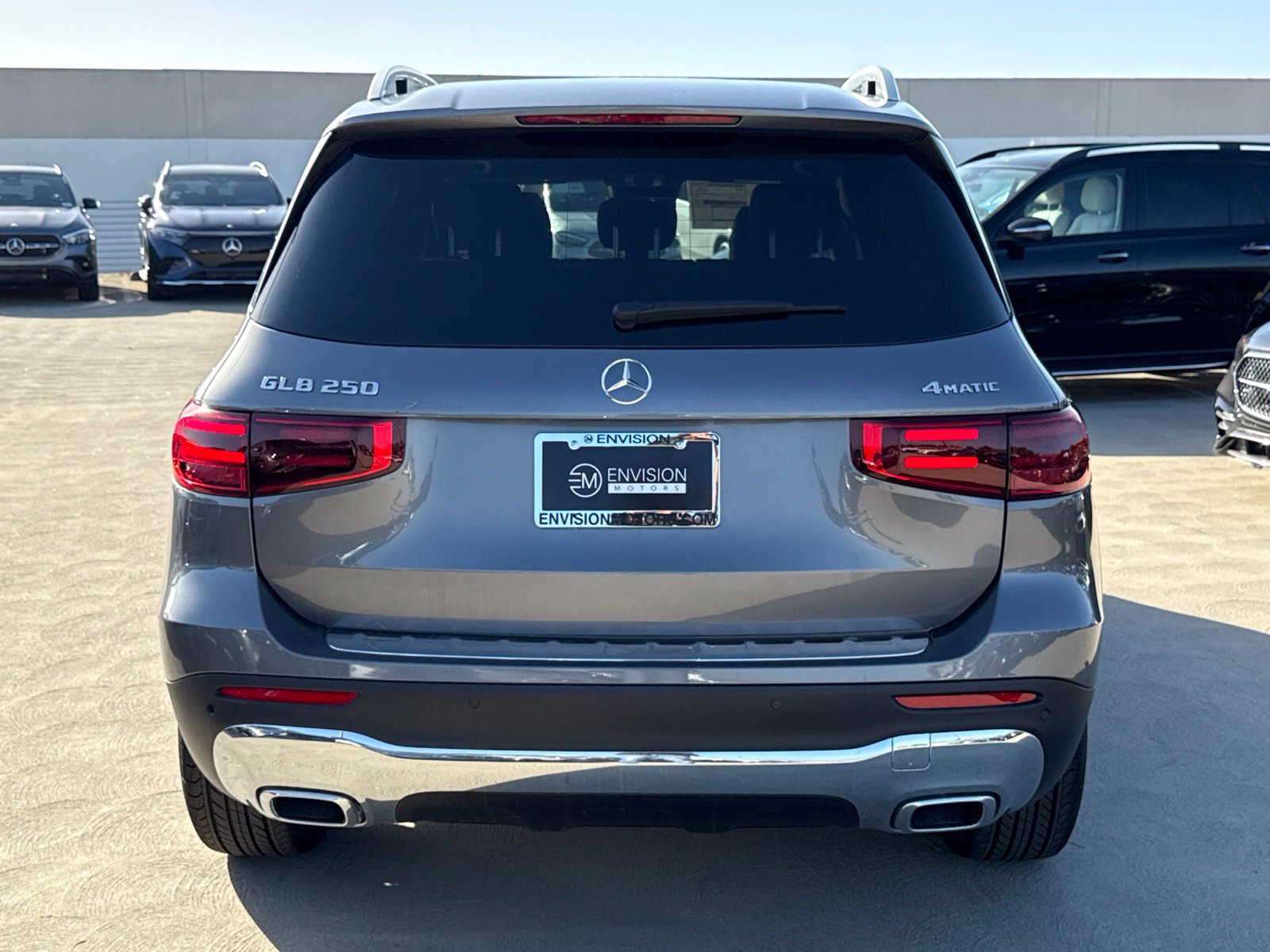 New 2026 Mercedes-Benz GLB 250 4MATIC image 9