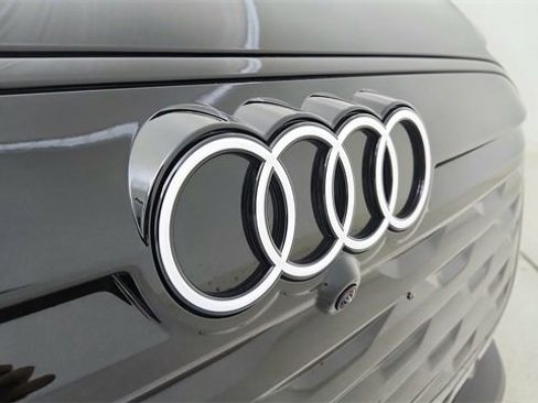 Used 2025 Audi A6 e-tron Prestige w/ Black Warm Weather Package image 15