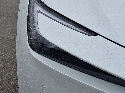 New 2026 Toyota Prius AWD image 9