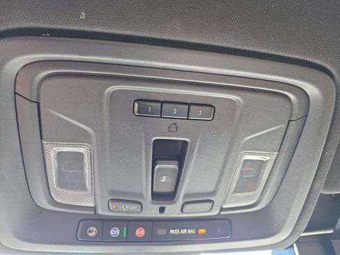 Used 2021 Chevrolet Silverado 2500 LTZ w/ Carhartt Edition image 17