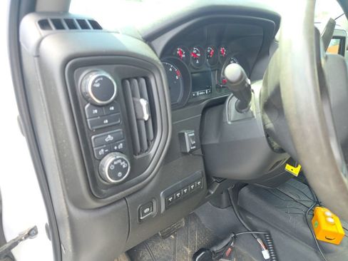 Used 2020 Chevrolet Silverado 3500 W/T w/ WT Convenience Package AWD/4WD image 10
