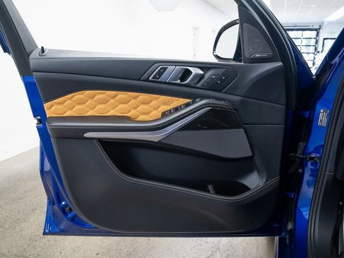 Used 2021 BMW X5 M w/ Competition Package image 18