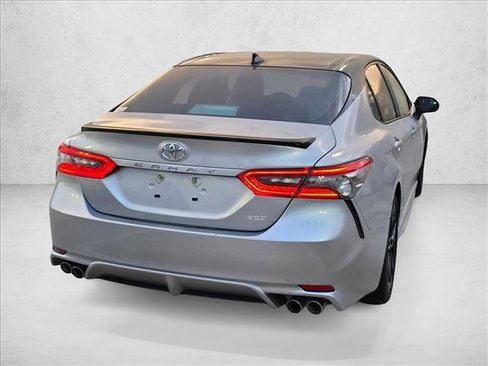 Used 2023 Toyota Camry XSE FWD image 5