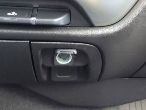 Used 2018 Chevrolet Silverado 1500 LT w/ All Star Edition image 31