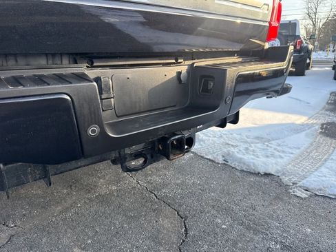 Used 2024 Ford F350 Platinum image 11