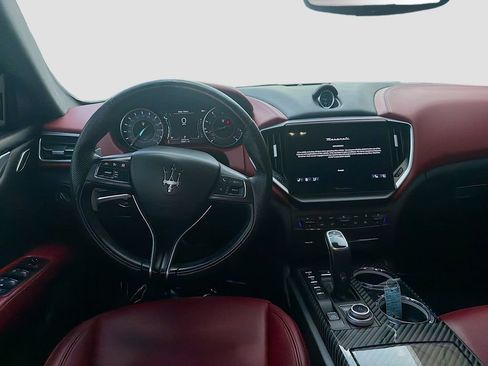 Used 2022 Maserati Ghibli Modena Q4 AWD/4WD image 21