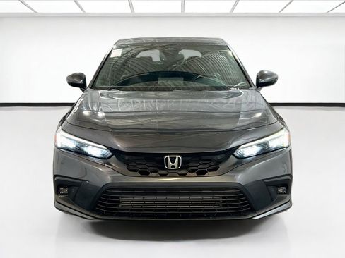 Used 2024 Honda Civic Sport Touring image 2