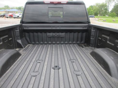 New 2026 GMC Sierra 3500 AT4 w/ AT4 Premium Plus Package AWD/4WD image 7