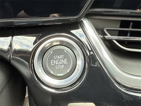 New 2025 Chevrolet Trax RS w/ Driver Confidence Package image 16