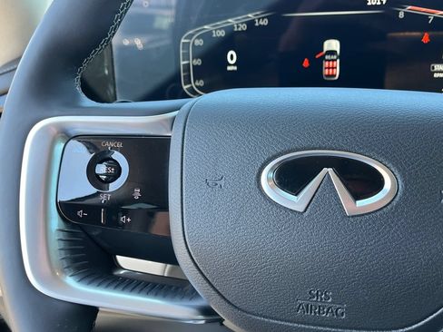 Certified 2026 INFINITI QX80 Pure w/ Cargo Package AWD/4WD image 19