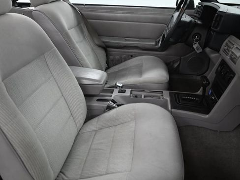 Used 1992 Ford Mustang LX image 21