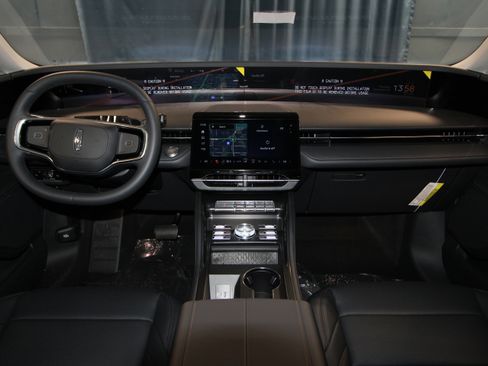 New 2026 Lincoln Nautilus Premier w/ Jet Appearance Package image 29
