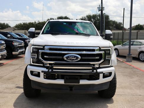 Used 2017 Ford F350 Lariat w/ Lariat Ultimate Package image 8