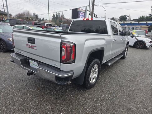 Used 2017 GMC Sierra 1500 SLT AWD/4WD image 8