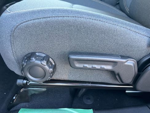 New 2026 Jeep Gladiator Sport image 22