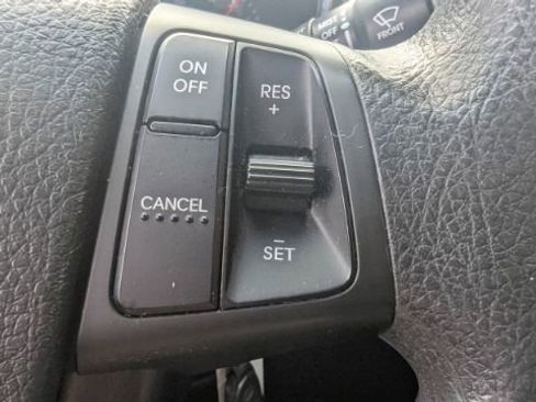 Used 2013 Kia Sorento LX image 27