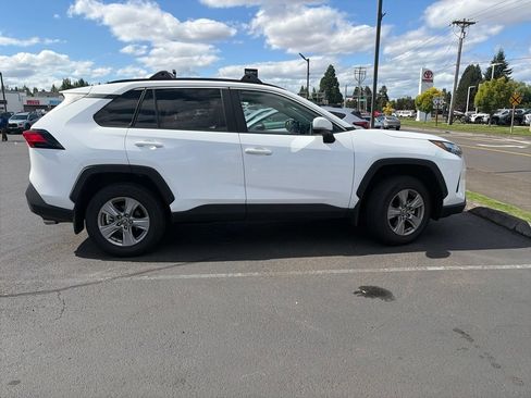 Used 2025 Toyota RAV4 XLE w/ Convenience Package AWD/4WD image 6