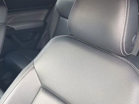 Used 2022 Volkswagen Atlas Cross Sport SE image 20