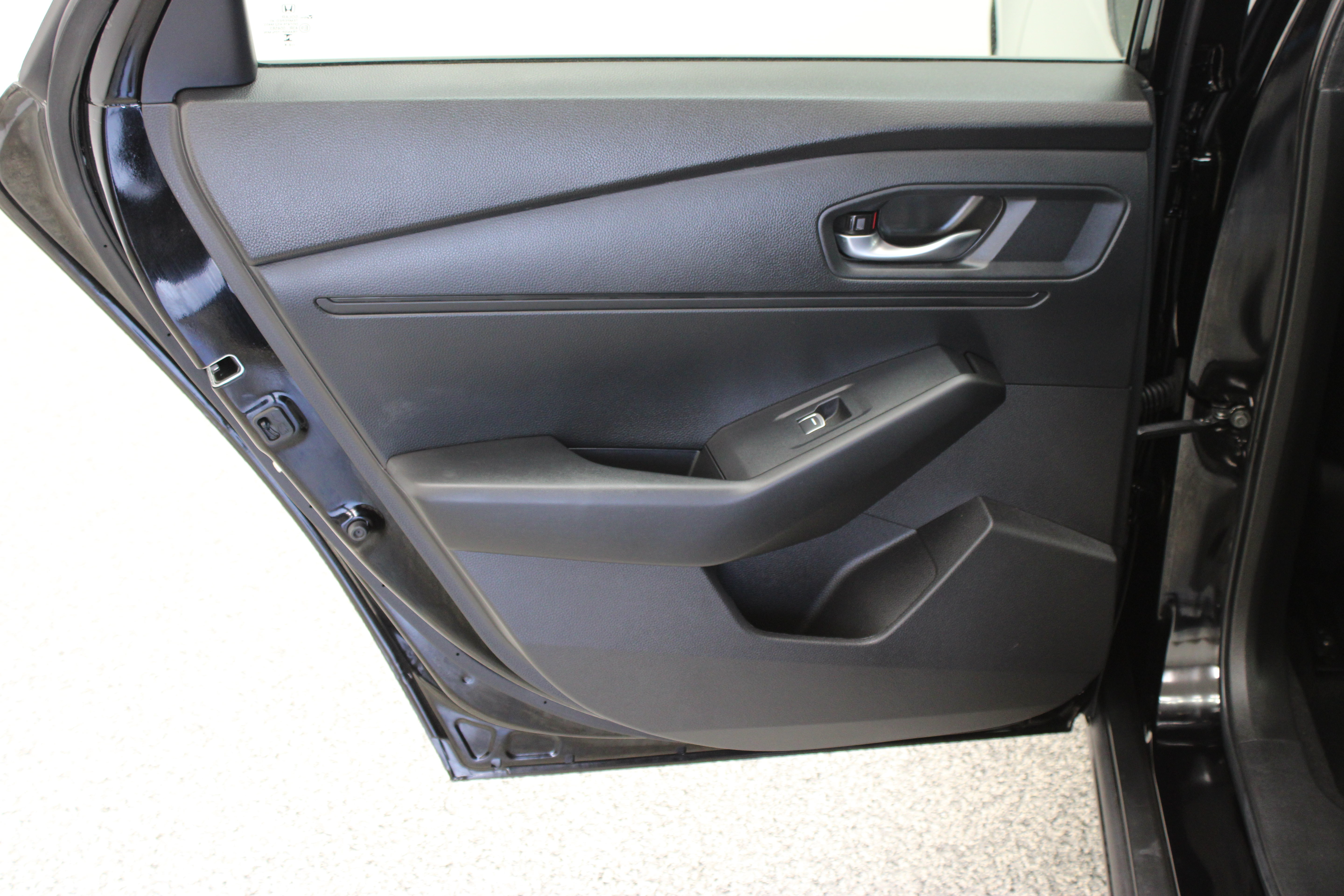 Used 2025 Honda Accord LX image 23