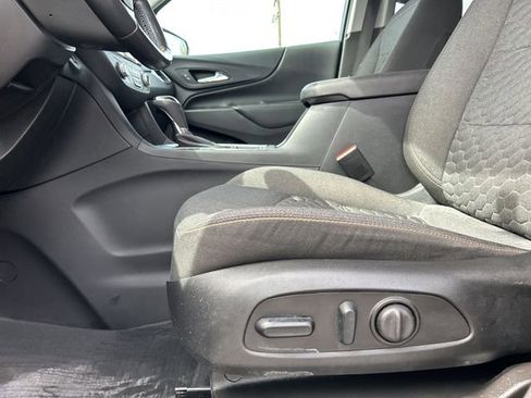 Used 2020 Chevrolet Equinox LT FWD image 31