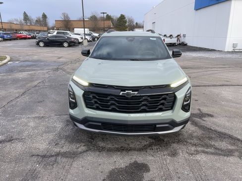 New 2026 Chevrolet Equinox LT w/ Midnight Edition image 2