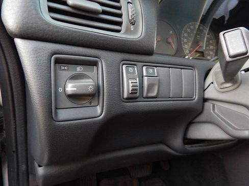 Used 2000 Volvo V70 GLT FWD image 19