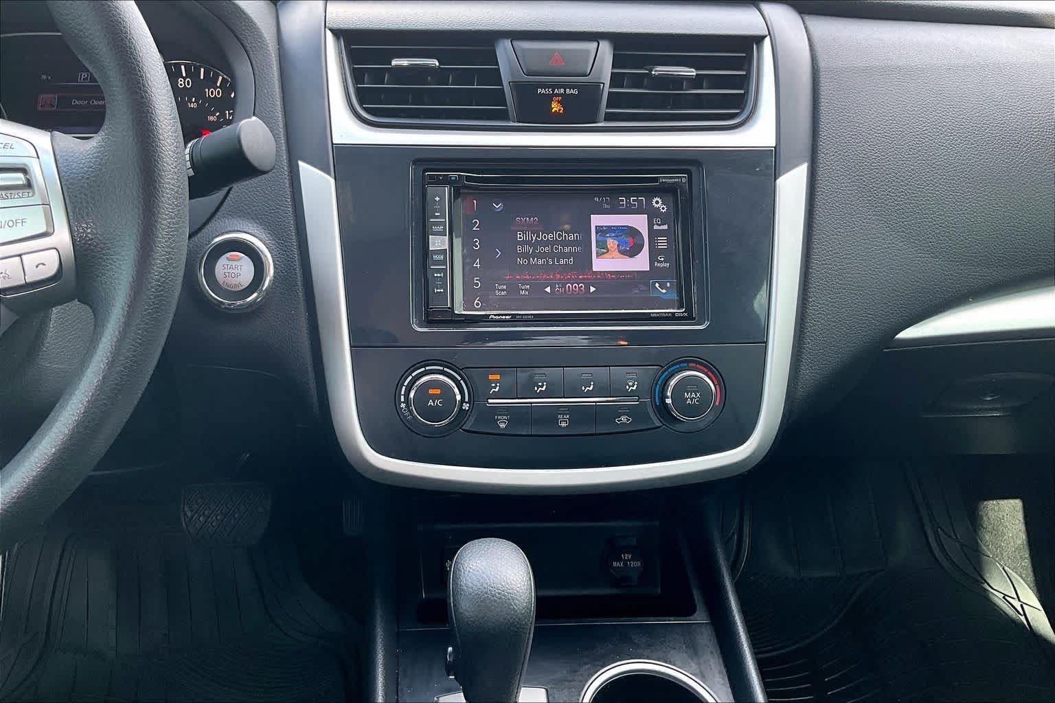 Used 2016 Nissan Altima 2.5 S w/ Power Driver Seat Package FWD image 6