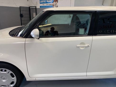 Used 2012 Scion xB FWD image 14