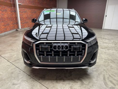 Used 2025 Audi Q7 3.0T Prestige AWD/4WD image 9