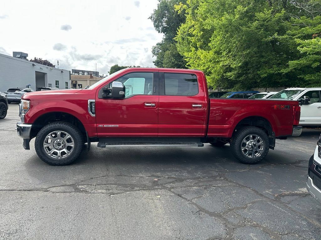 Used 2022 Ford F350 Lariat w/ Lariat Ultimate Package AWD/4WD image 7