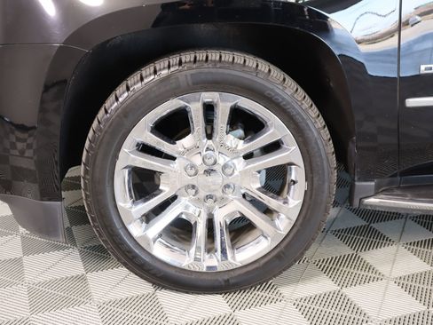 Used 2017 GMC Yukon Denali w/ Open Road Package image 21