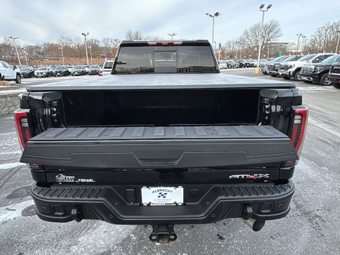 Certified 2024 GMC Sierra 2500 AT4X w/ AT4X AEV Edition image 32
