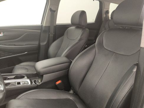 Used 2019 Hyundai Santa Fe FWD image 17
