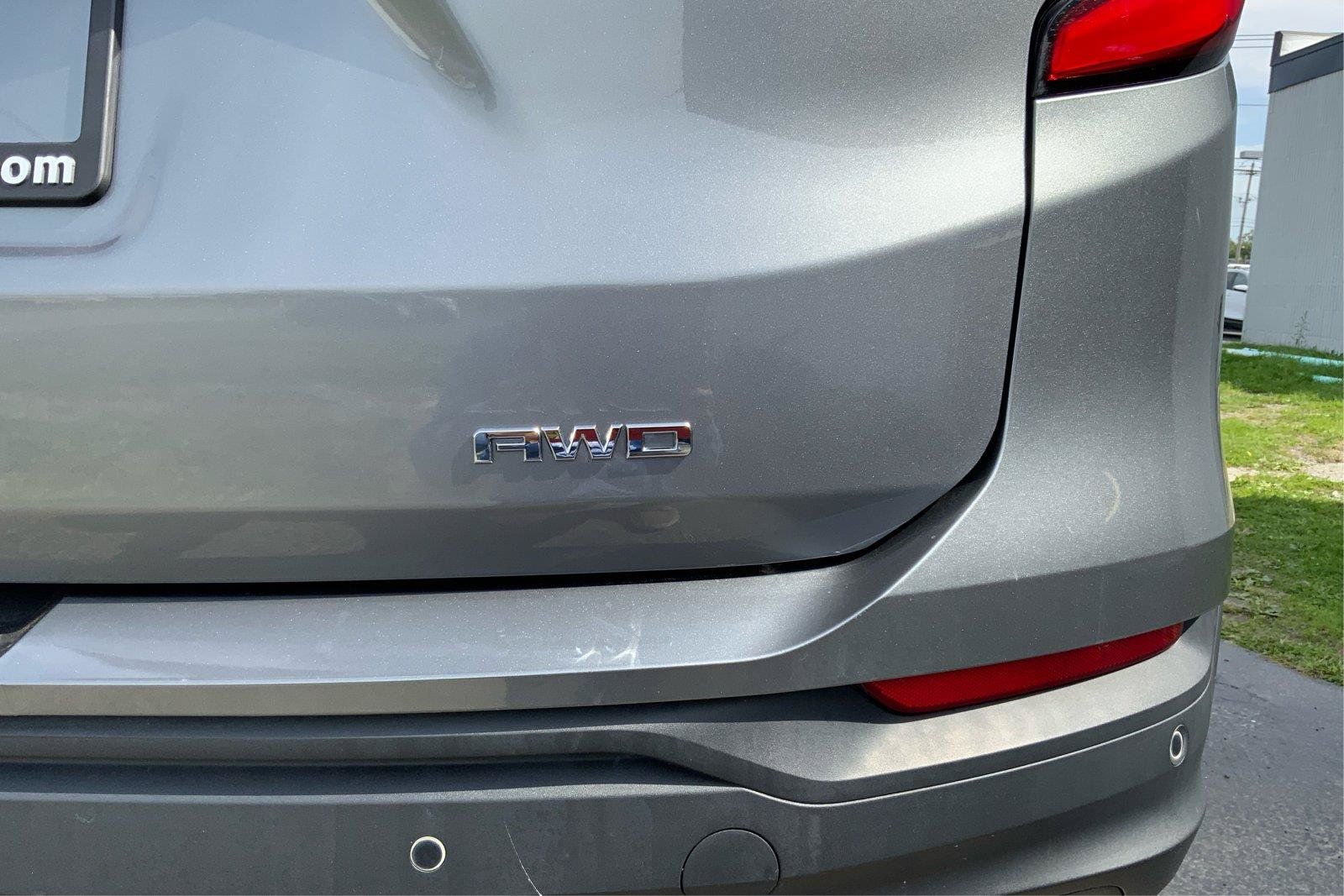 Used 2019 GMC Terrain SLE w/ Driver Convenience Package AWD/4WD image 24