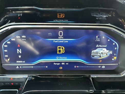 Certified 2023 Chevrolet Silverado 1500 RST w/ Convenience Package II image 24