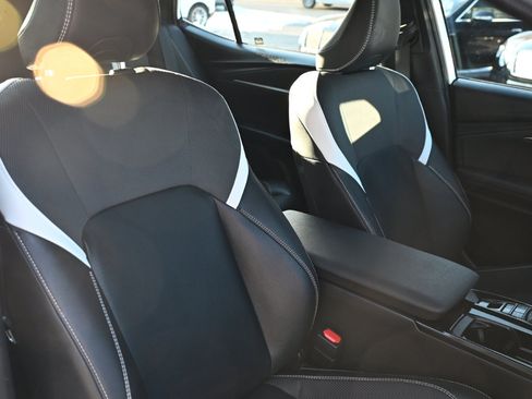 Used 2025 Toyota Camry SE AWD (Natl) image 34