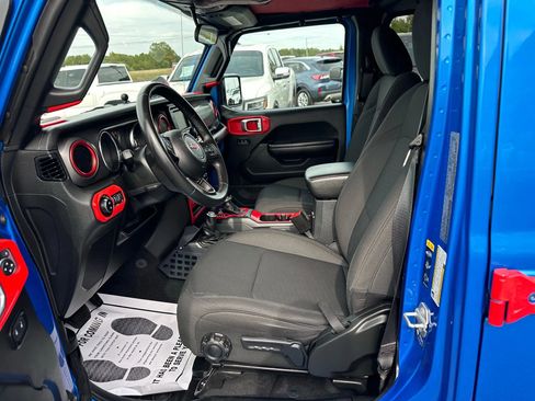 Used 2021 Jeep Gladiator Sport image 5