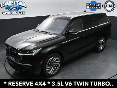 Used 2025 Lincoln Navigator Reserve AWD/4WD image 30