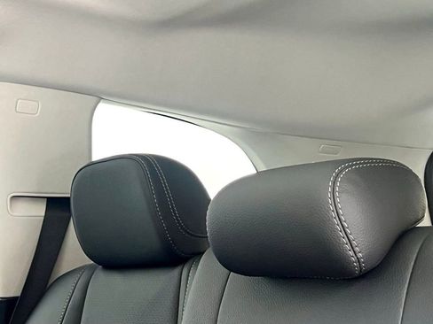 Certified 2026 Mercedes-Benz GLS 450 GLS 450 image 43