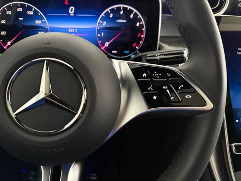 Used 2026 Mercedes-Benz GLC 300 image 28