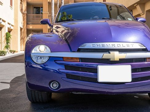 Used 2004 Chevrolet SSR w/ Preferred Equipment Group RWD image 69