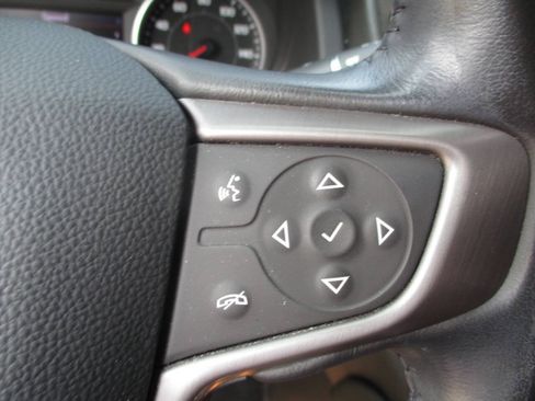 Used 2020 GMC Acadia AT4 AWD/4WD image 18