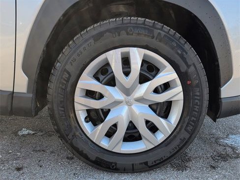 Certified 2026 Toyota Corolla Cross L image 9