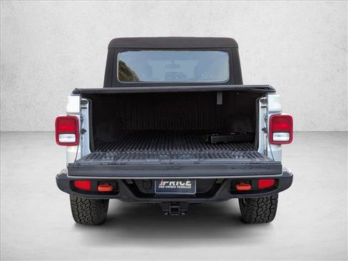 Used 2022 Jeep Gladiator Mojave w/ Trailer Tow Package image 6