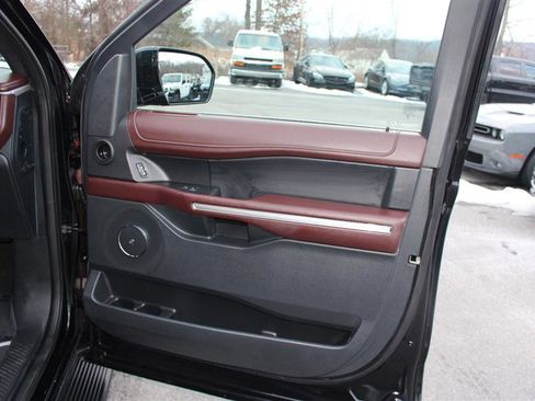 Used 2024 Ford Expedition Max Limited image 15