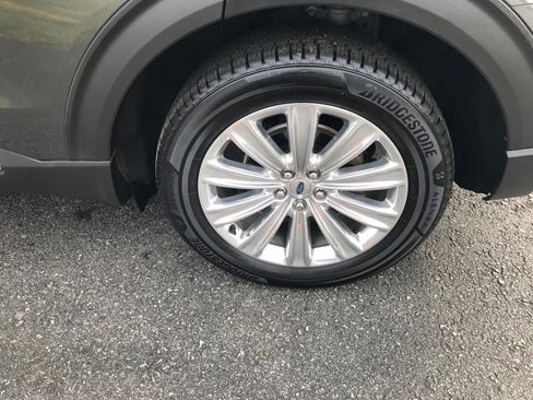 Used 2020 Ford Explorer Limited w/ Class III Trailer Tow Package image 51